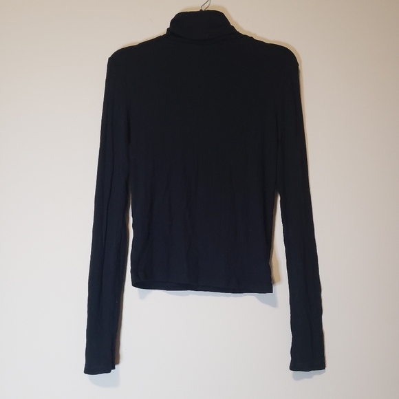 Divided Ribbed Turtleneck - Picture 4 of 4